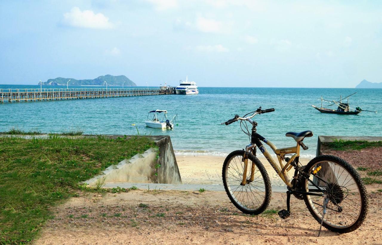 Baan I Talay Chumphon บ้านไอทะเลชุมพร Exterior foto